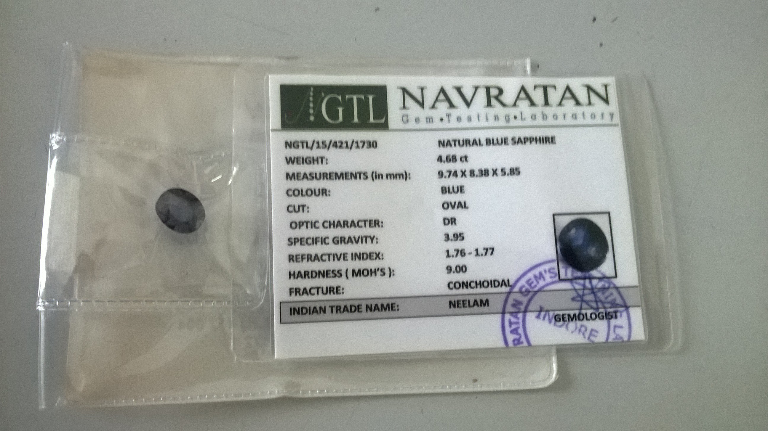 4.68 Cts Certified 100% Natural Blue Sapphire Oval Shape Loose Gemstone (Size : 9.74X8.38X5.85 MM)