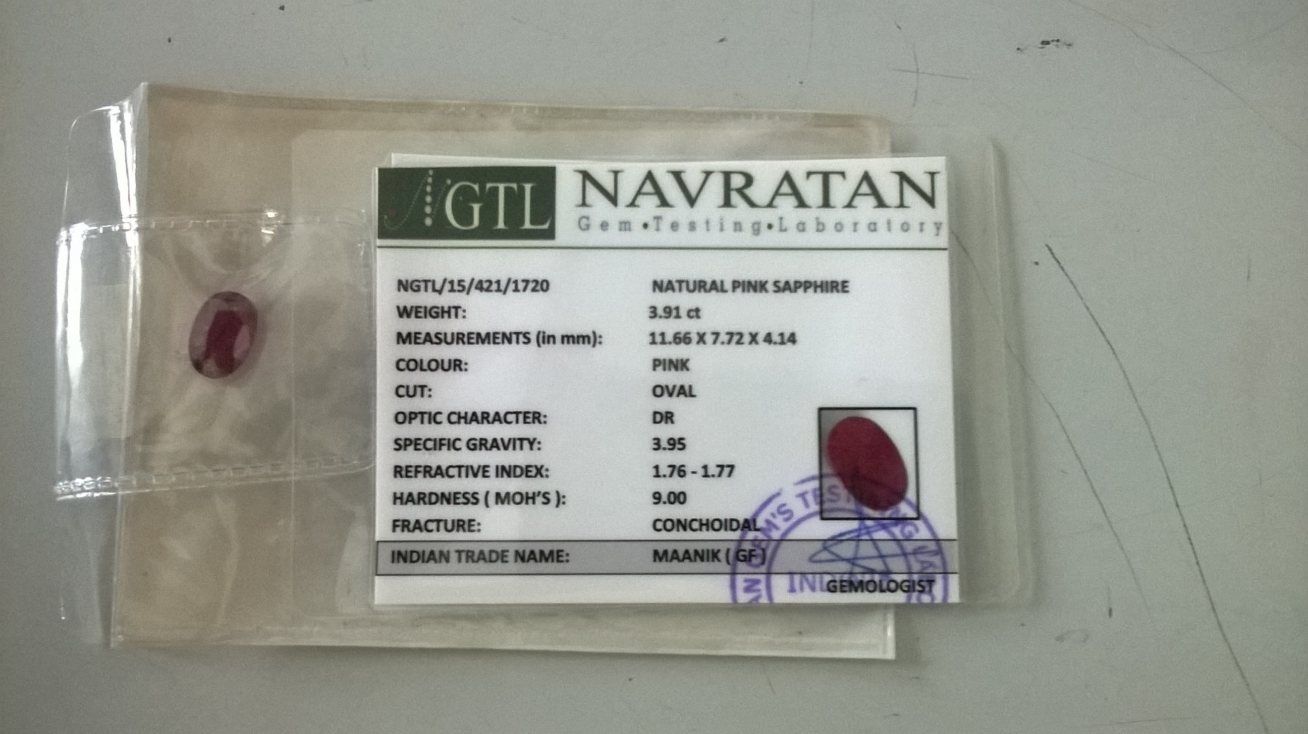 3.91 Cts Certified 100% Natural Pink Sapphire oval Shape Loose Gemstone (Size : 11.66X7.72X4.14 MM)