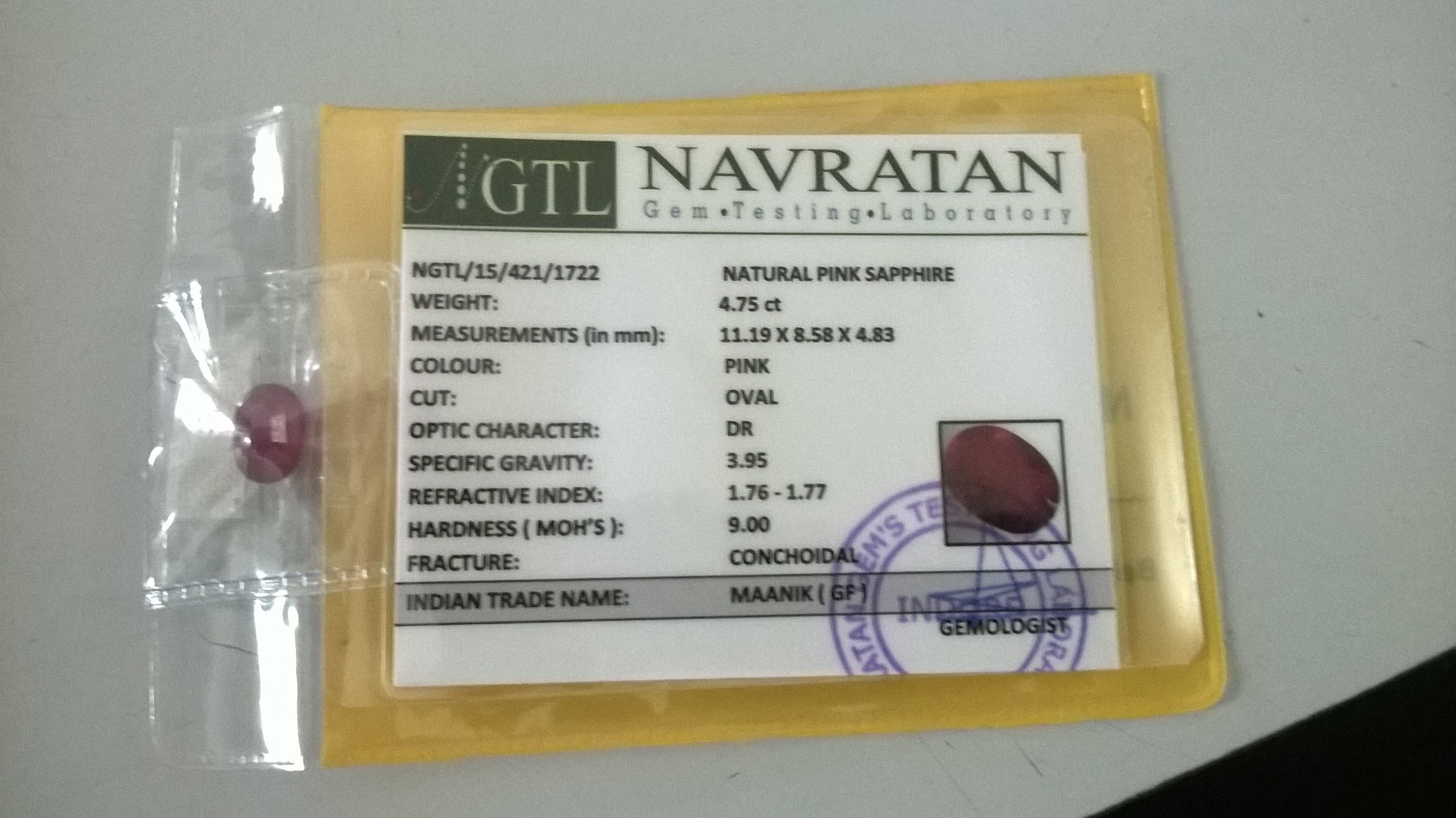 4.75 Cts Certified 100% Natural Pink Sapphire oval Shape Loose Gemstone (Size : 11.19X8.58X4.83 MM)