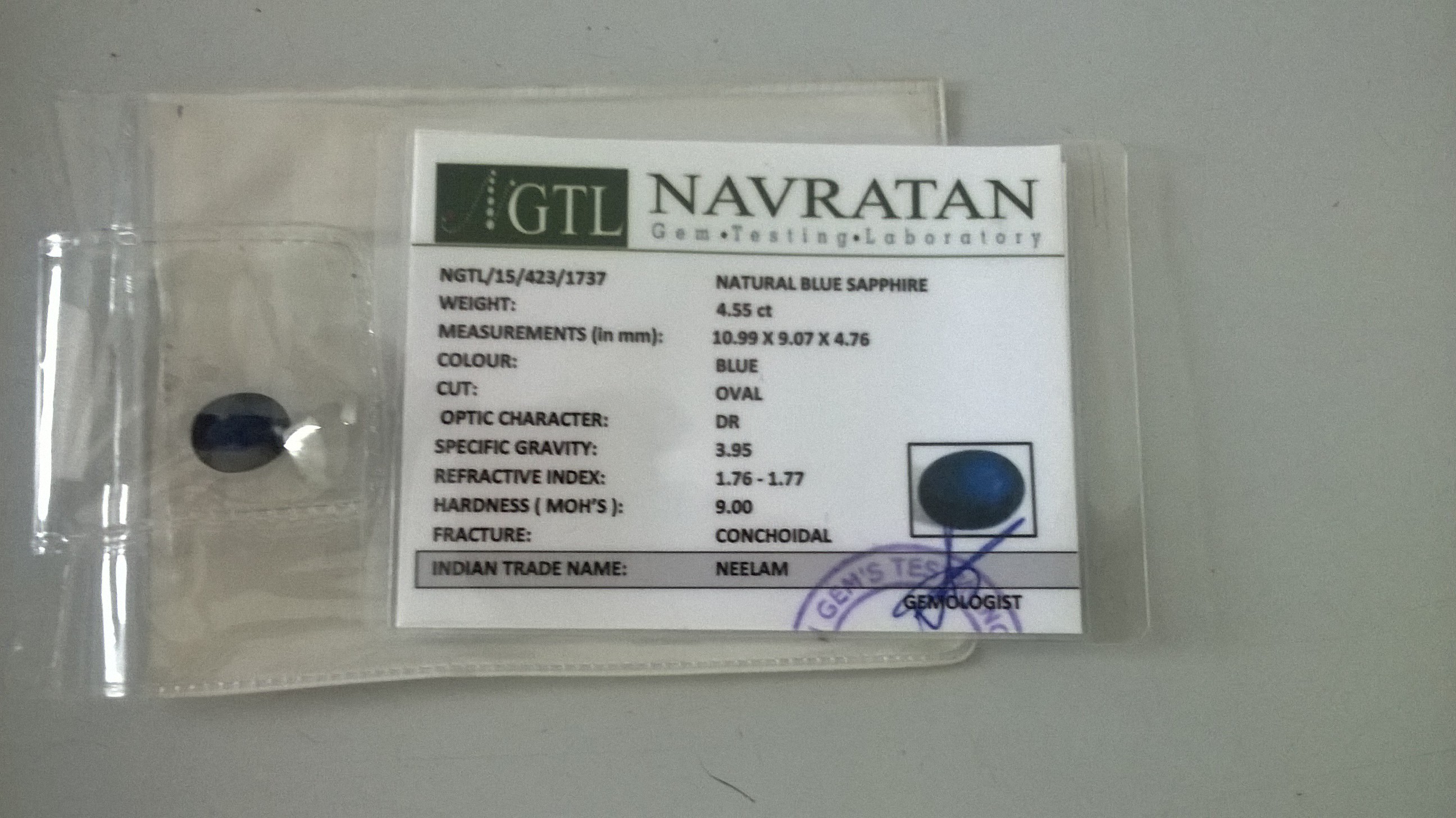 4.55 Cts Certified 100% Natural Blue Sapphire Oval Shape Loose Gemstone (Size : 10.99X9.07X4.76 MM)