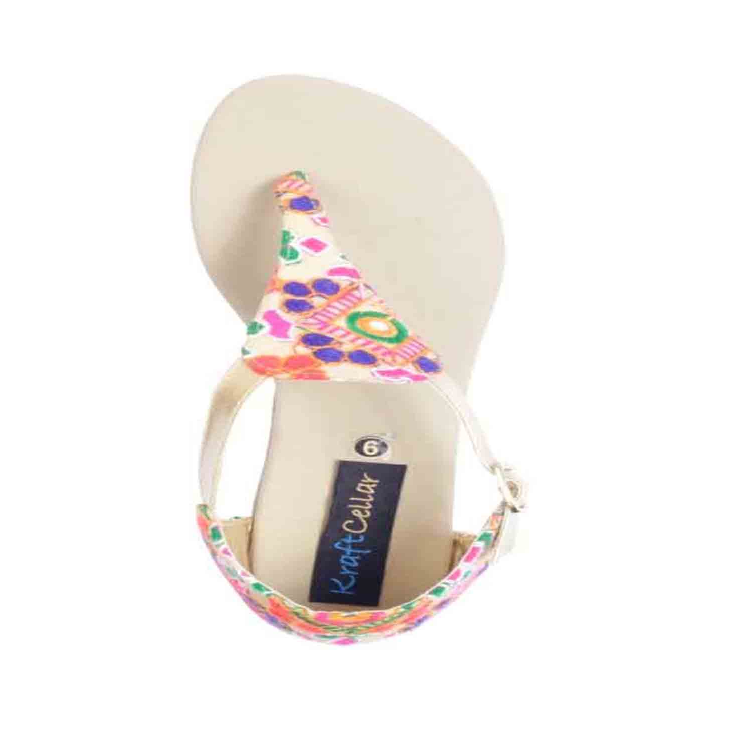 KraftCellar Bardyllis,Beige sandals (size-40)