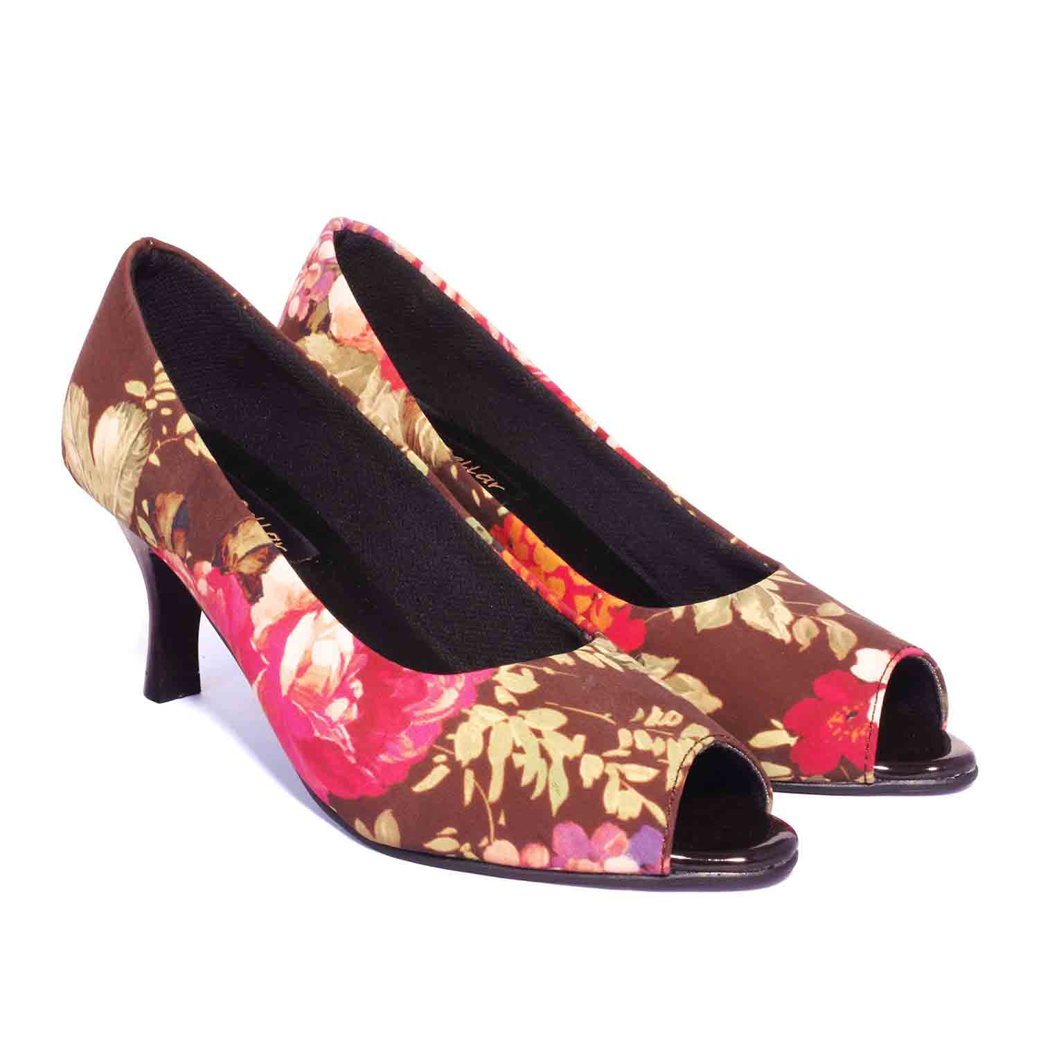 KraftCellar Fuzzy Wuzzy,Brown peep toe sandals (size-35)