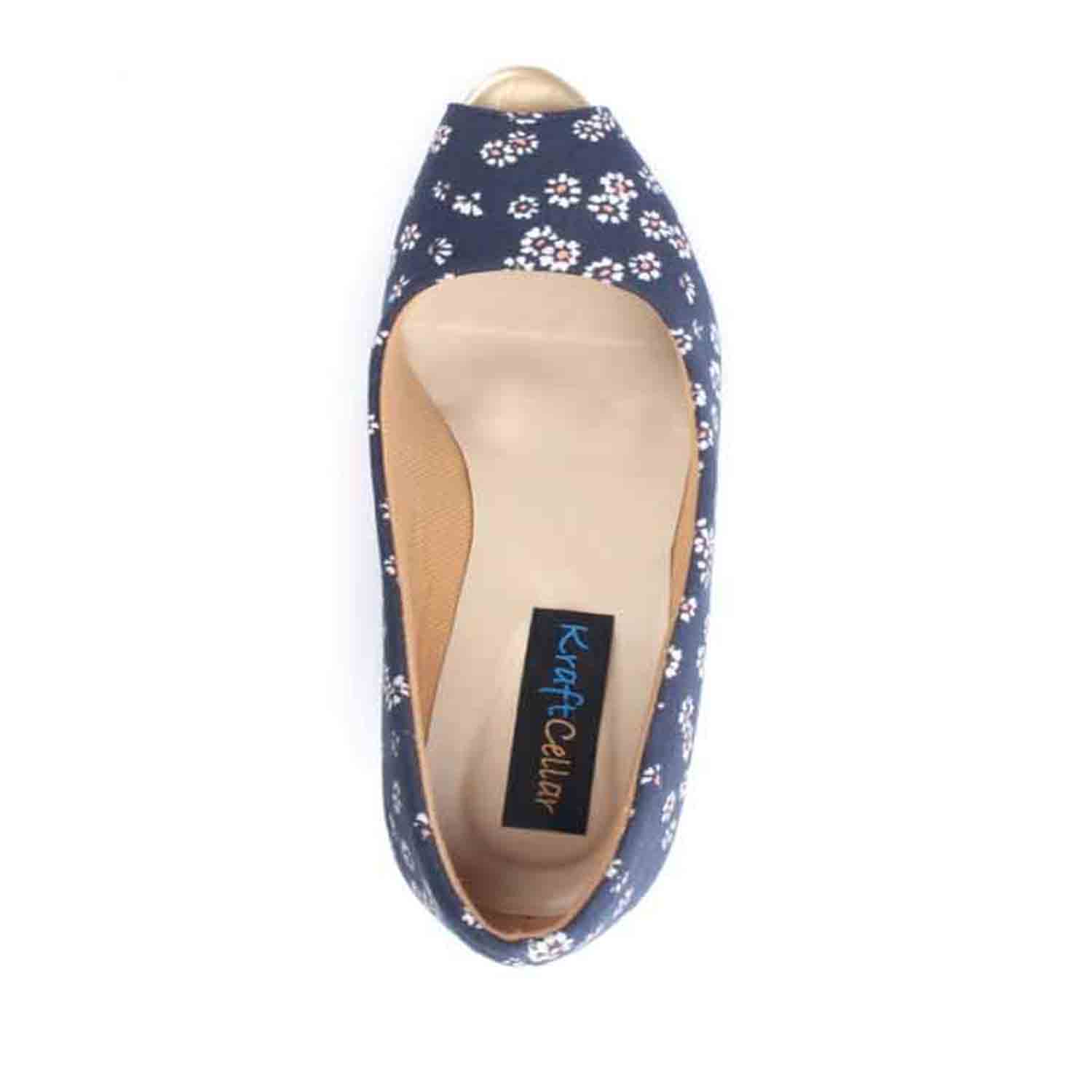 KraftCellar Happy Daisy,blue peep toe wedges (size-38)