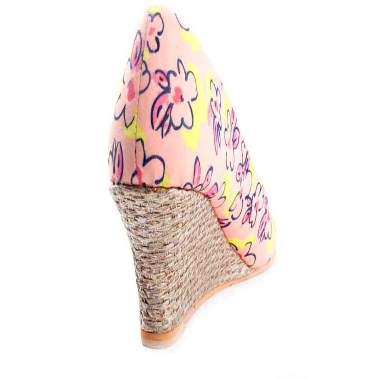 KraftCellar Crimson Apple,pink peep toe wedges (size-37)