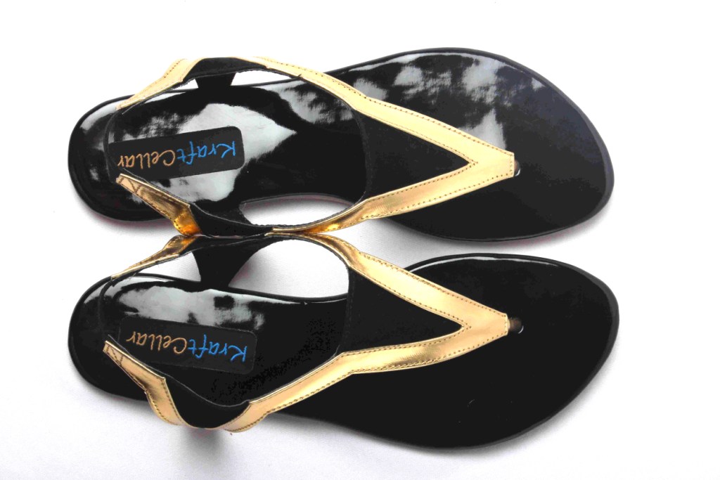 KraftCellar Miss Victoria,black sandal (size-37)